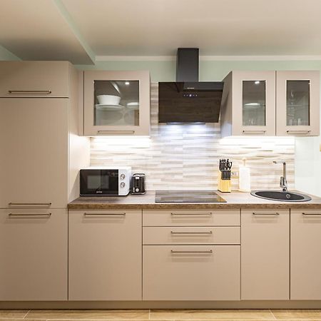 Adriatic Bay Apartments Порторож Екстер'єр фото
