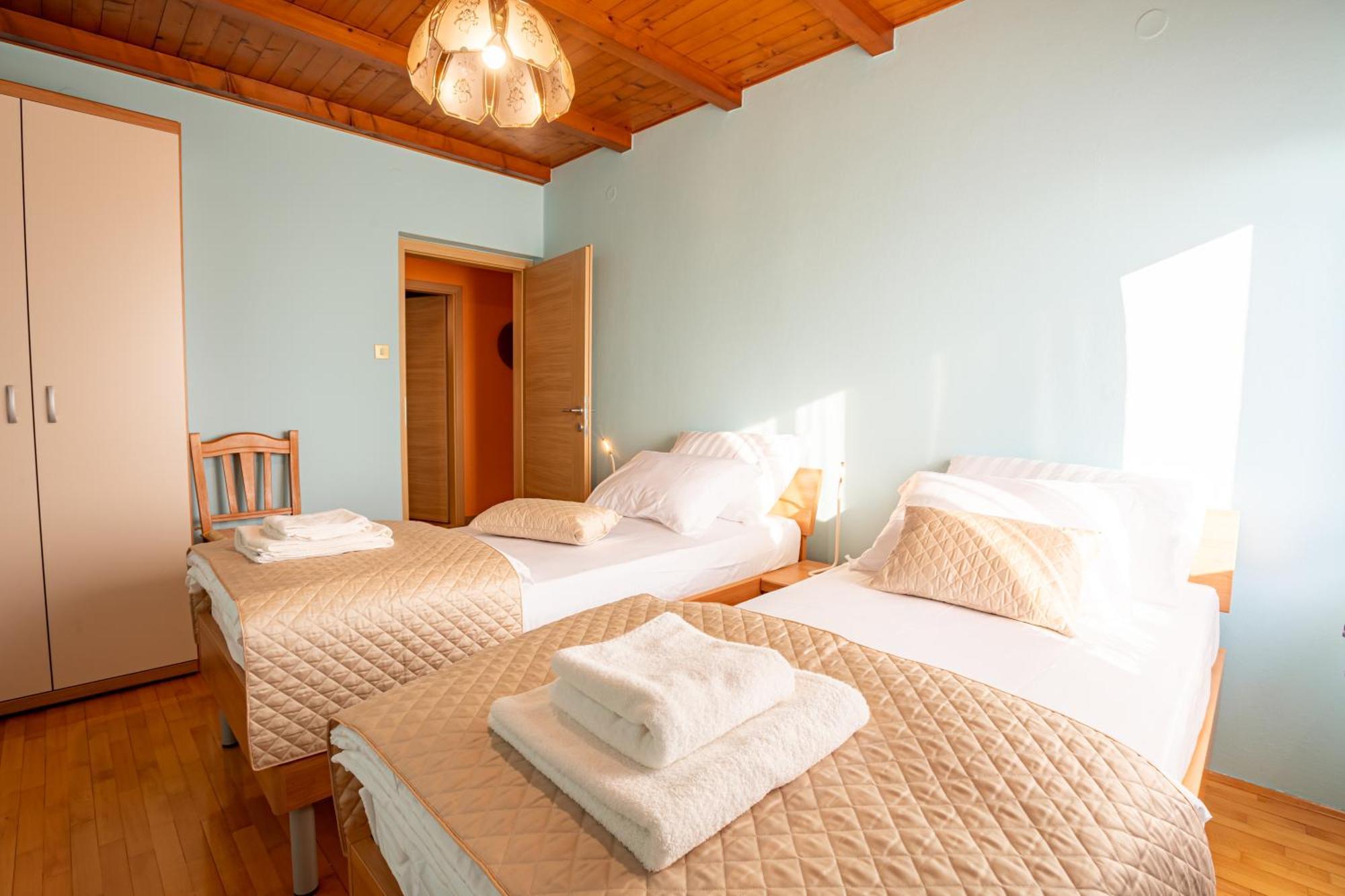 Adriatic Bay Apartments Порторож Номер фото