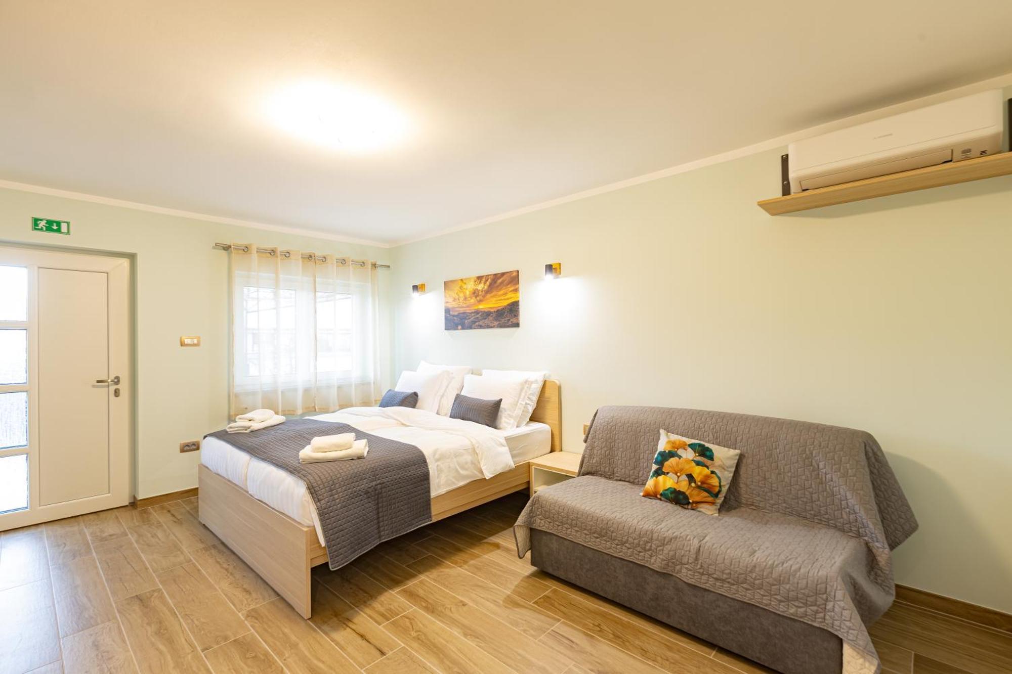 Adriatic Bay Apartments Порторож Екстер'єр фото