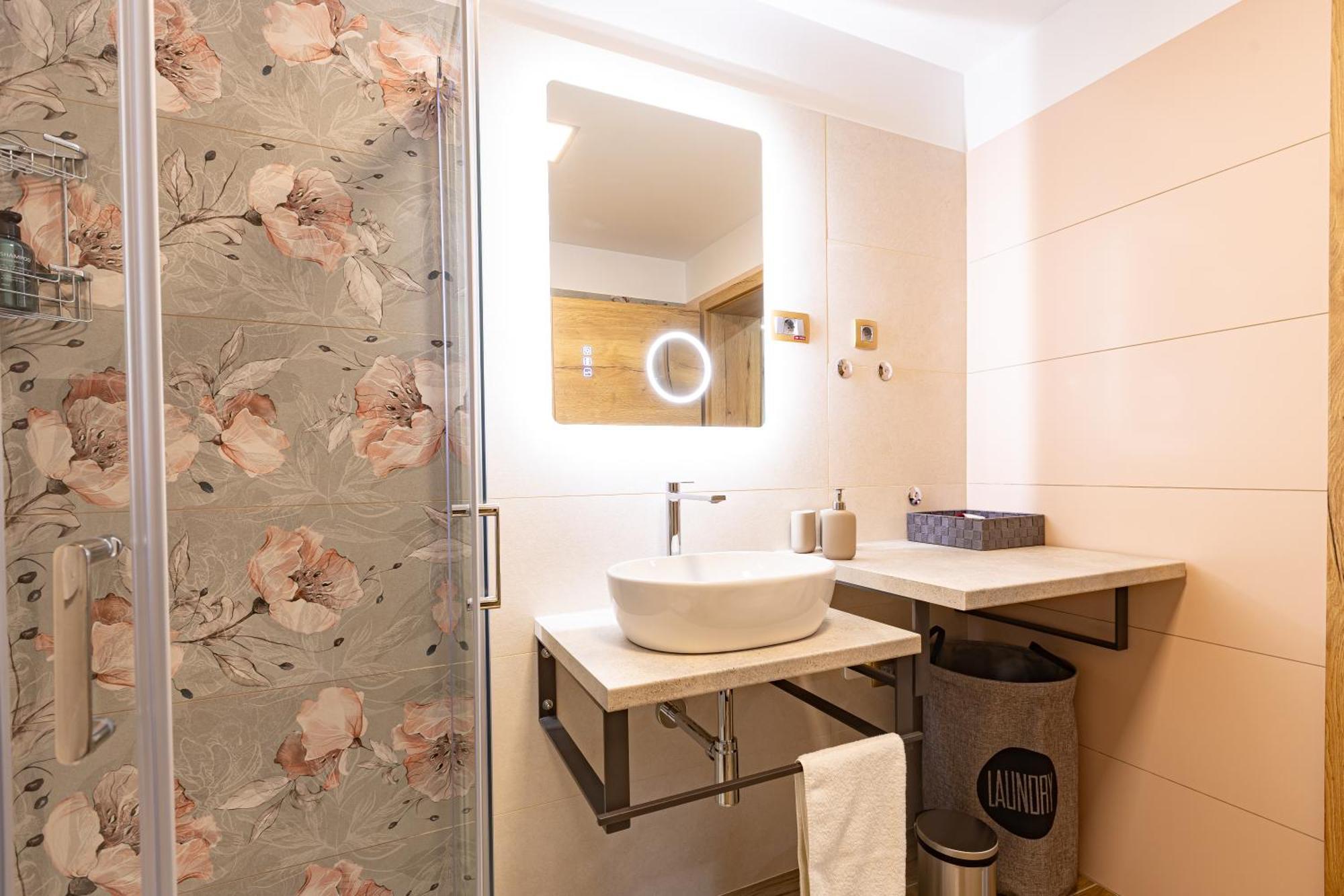 Adriatic Bay Apartments Порторож Екстер'єр фото
